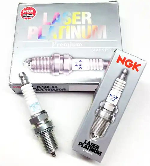 Preisreduziert 4 Stück NGK Laser Platinum Zündkerze PZFR5F, Art.Nr. 3741